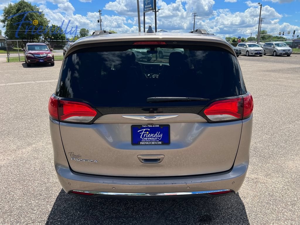 2018 Chrysler Pacifica Touring L