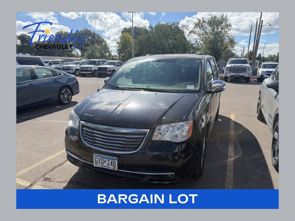2015 Chrysler Town & Country Touring-L