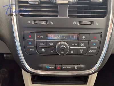 2015 Chrysler Town & Country Touring-L