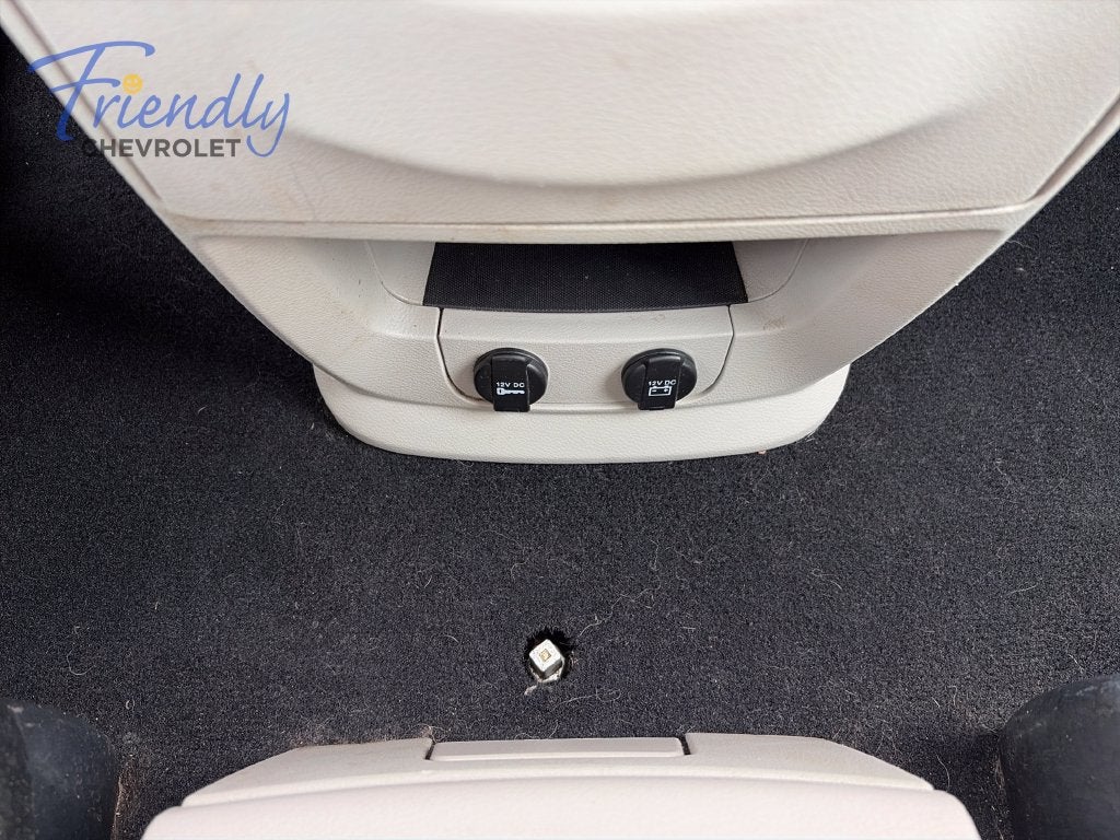 2015 Chrysler Town & Country Touring-L