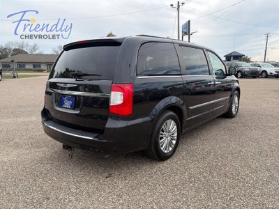 2015 Chrysler Town & Country Touring-L