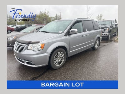 2014 Chrysler Town & Country Touring-L