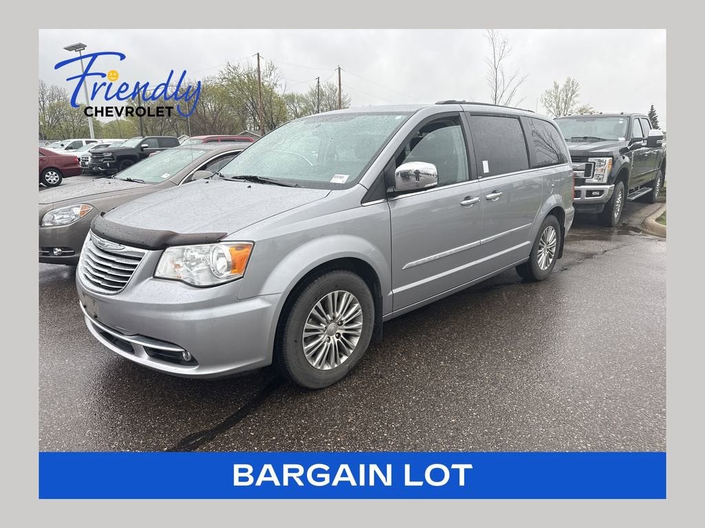 2014 Chrysler Town & Country Touring-L