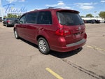 2014 Volkswagen Routan SE