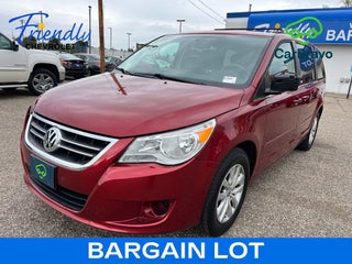 2014 Volkswagen Routan SE