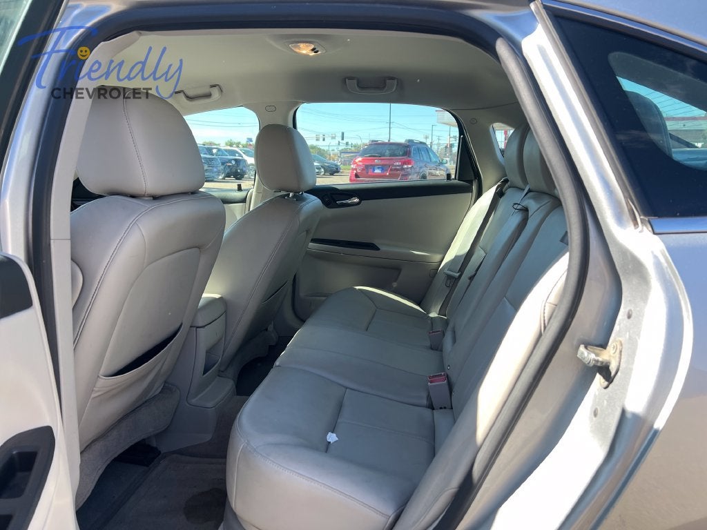 2011 Chevrolet Impala LT Retail