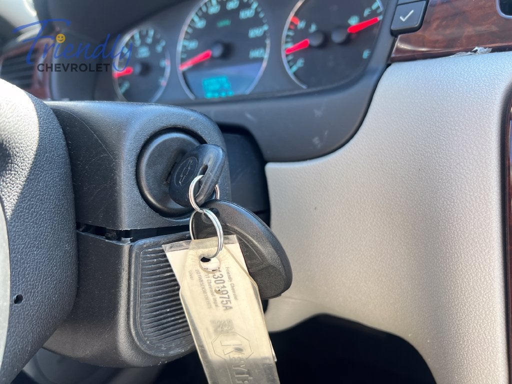 2011 Chevrolet Impala LT Retail