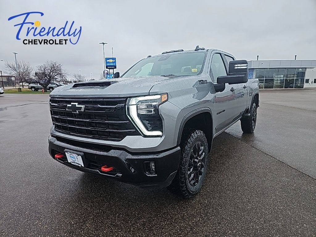 2026 Chevrolet Silverado HD LT 4WD Crew Cab Standard Box SRW's photo