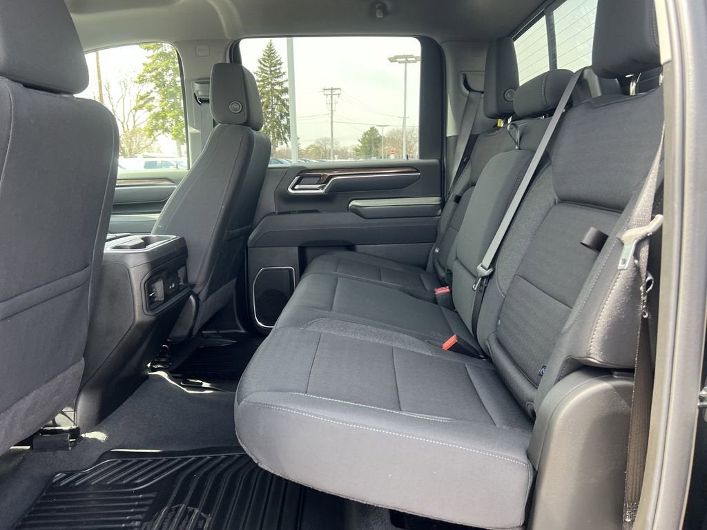 2025 Chevrolet Silverado 3500 HD LT