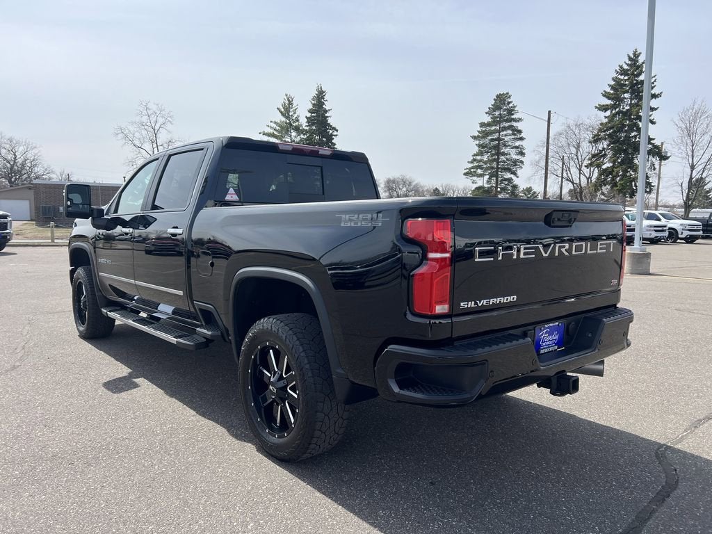 2025 Chevrolet Silverado 3500 HD LT