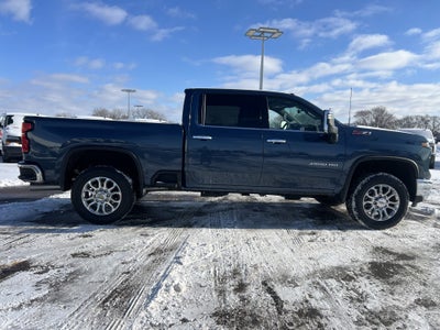 2025 Chevrolet Silverado 3500 HD LTZ