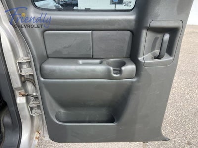 2004 Chevrolet Silverado 1500 LS