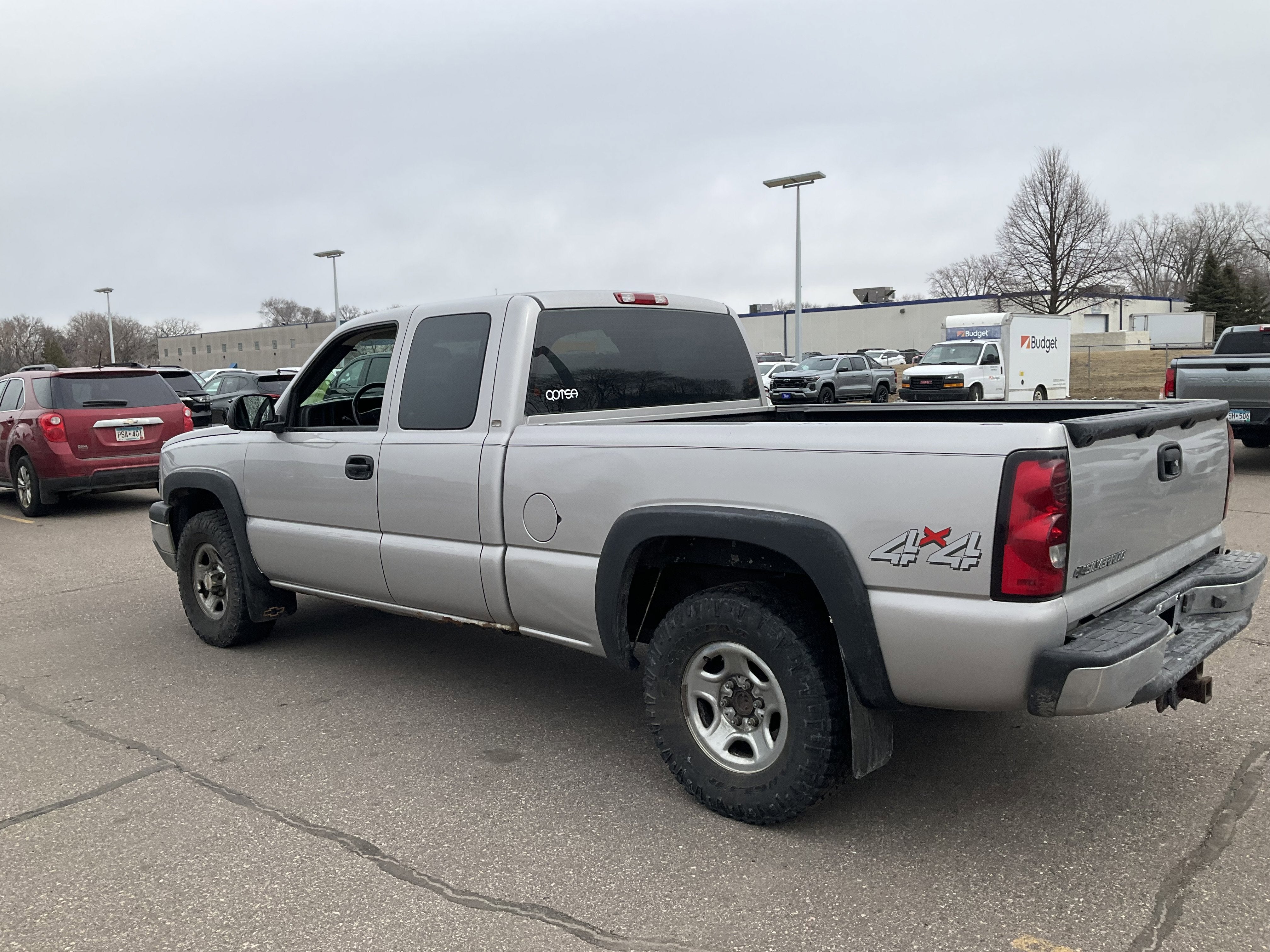 2004 Chevrolet Silverado 1500 LS
