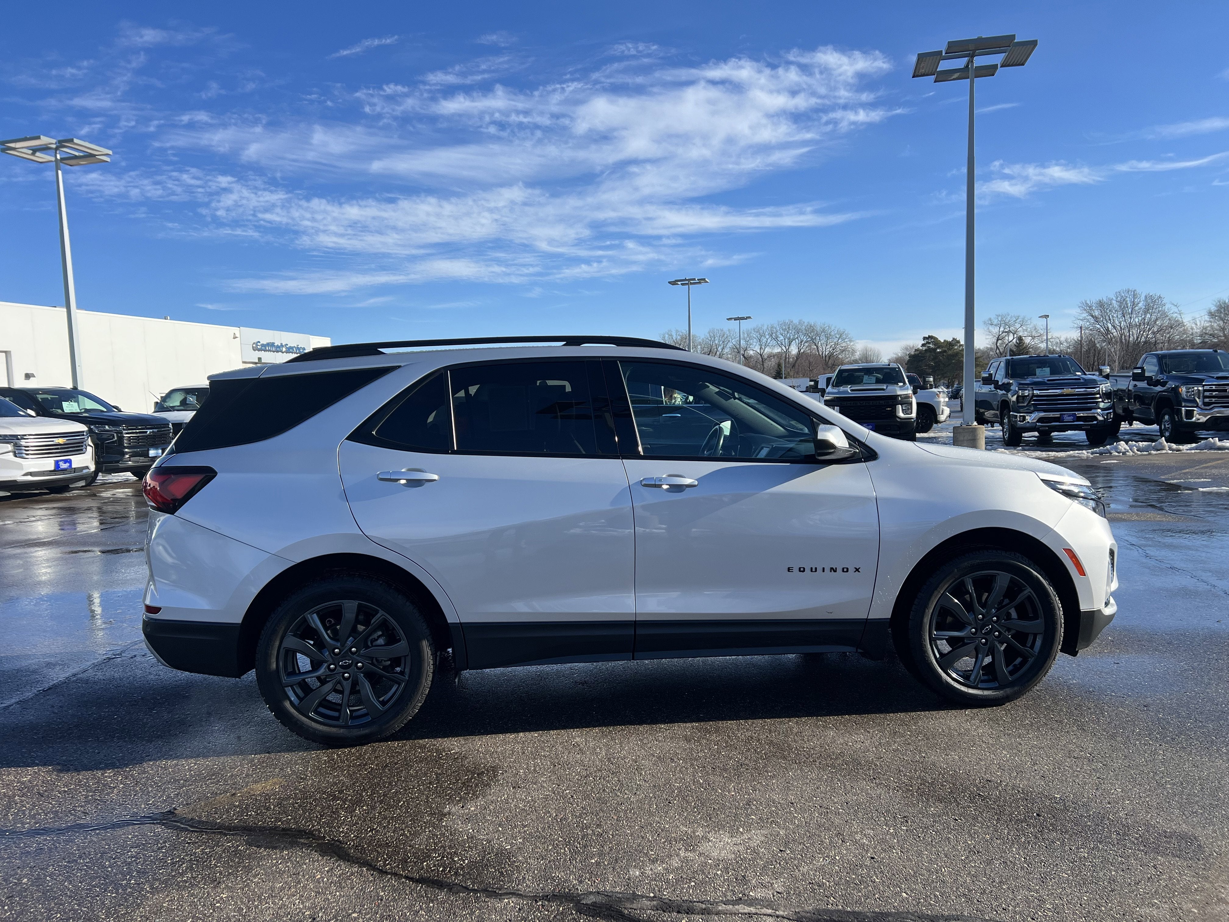 2022 Chevrolet Equinox RS