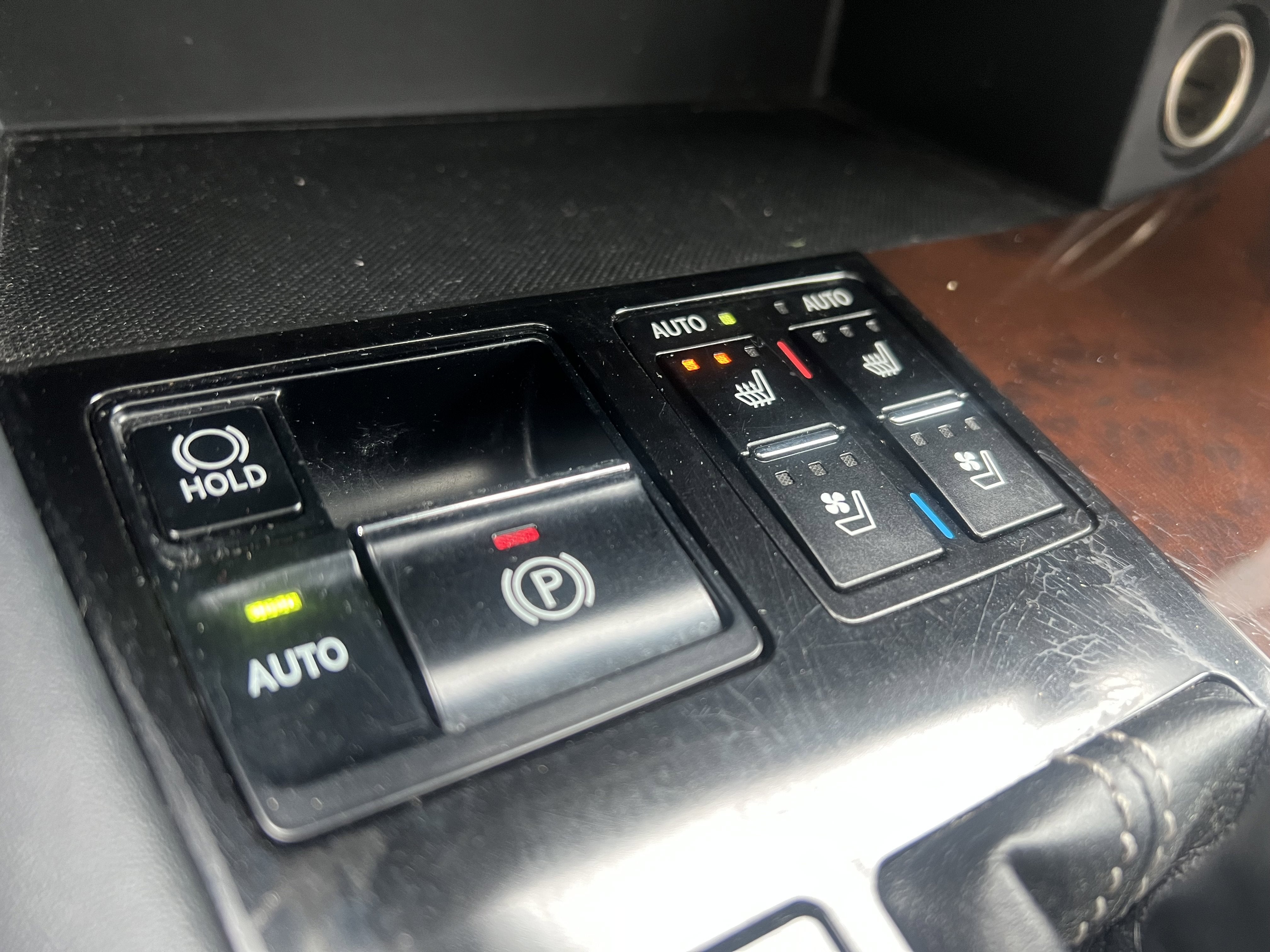 2016 Lexus RX 450h AWD 4dr