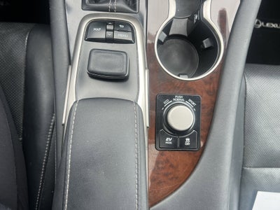 2016 Lexus RX 450h AWD 4dr