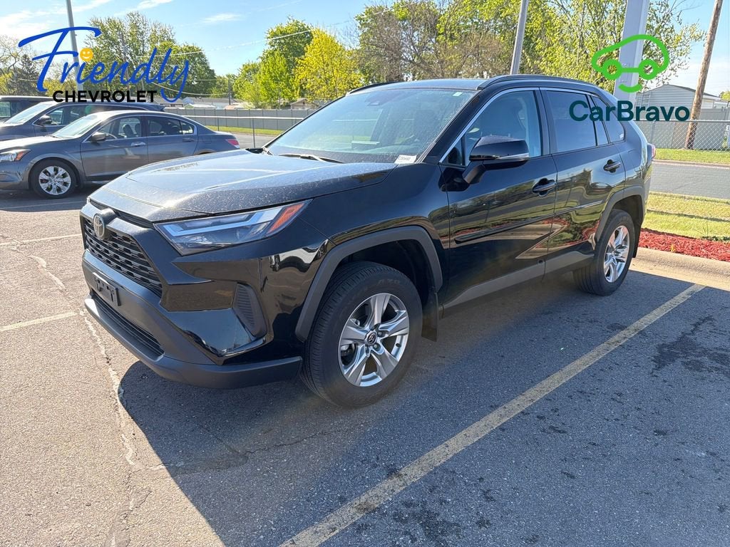 2022 Toyota RAV4 XLE