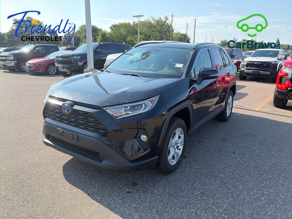 2020 Toyota RAV4 Hybrid XLE