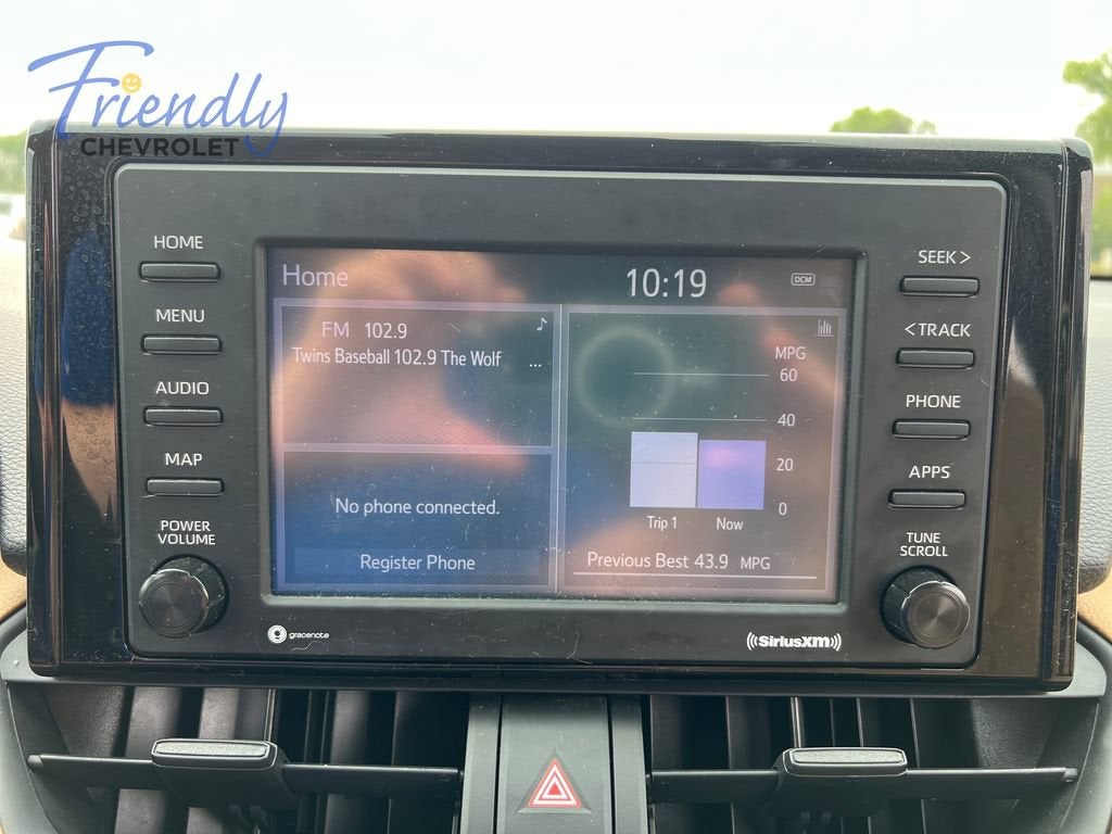 2020 Toyota RAV4 Hybrid XLE