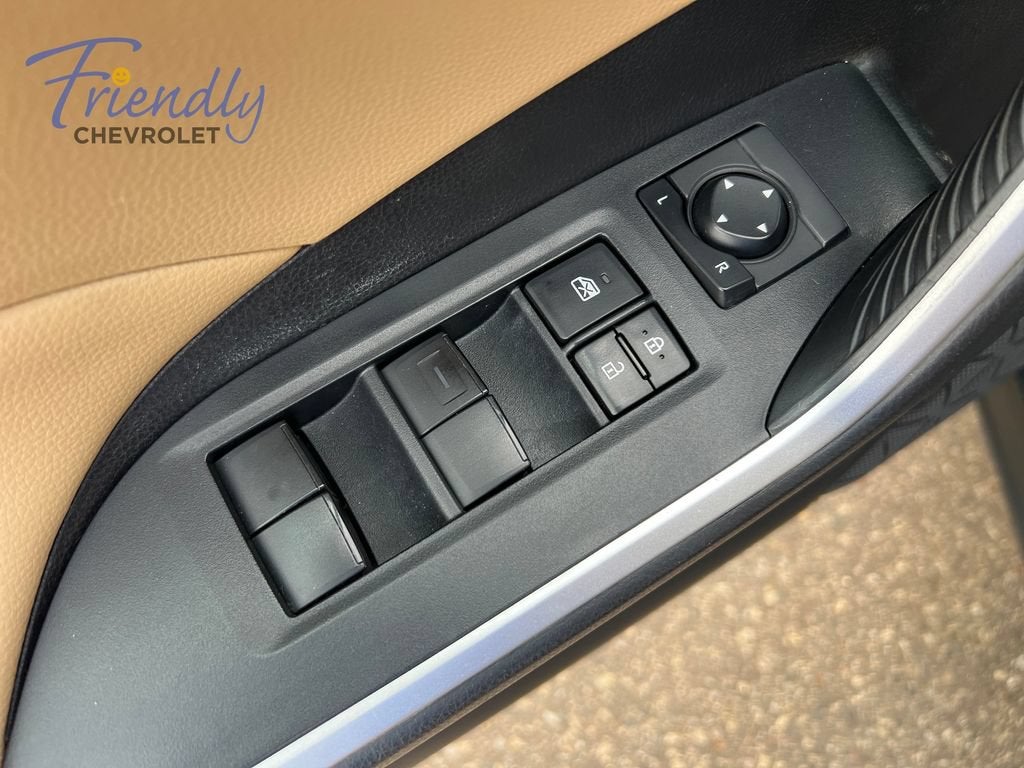 2020 Toyota RAV4 Hybrid XLE