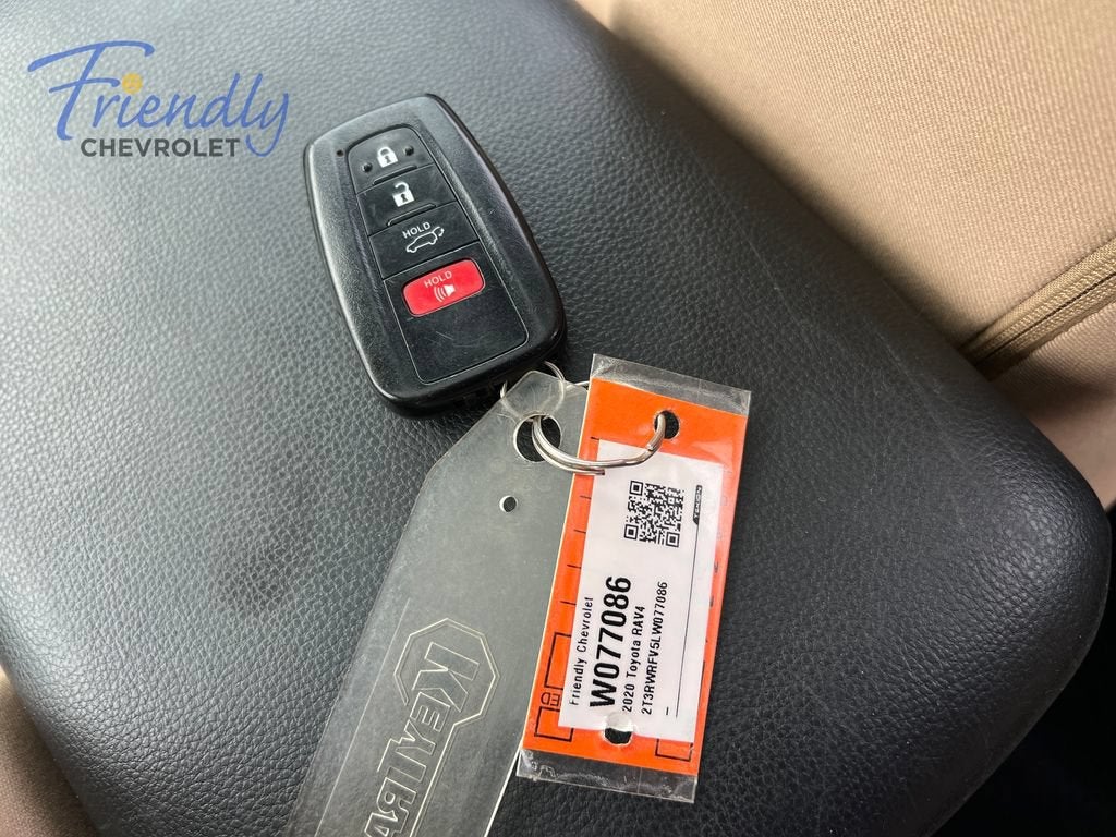 2020 Toyota RAV4 Hybrid XLE