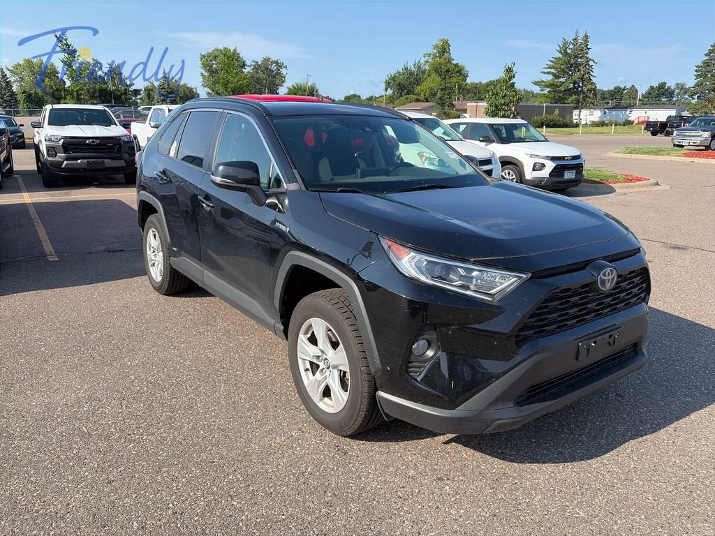 2020 Toyota RAV4 Hybrid XLE