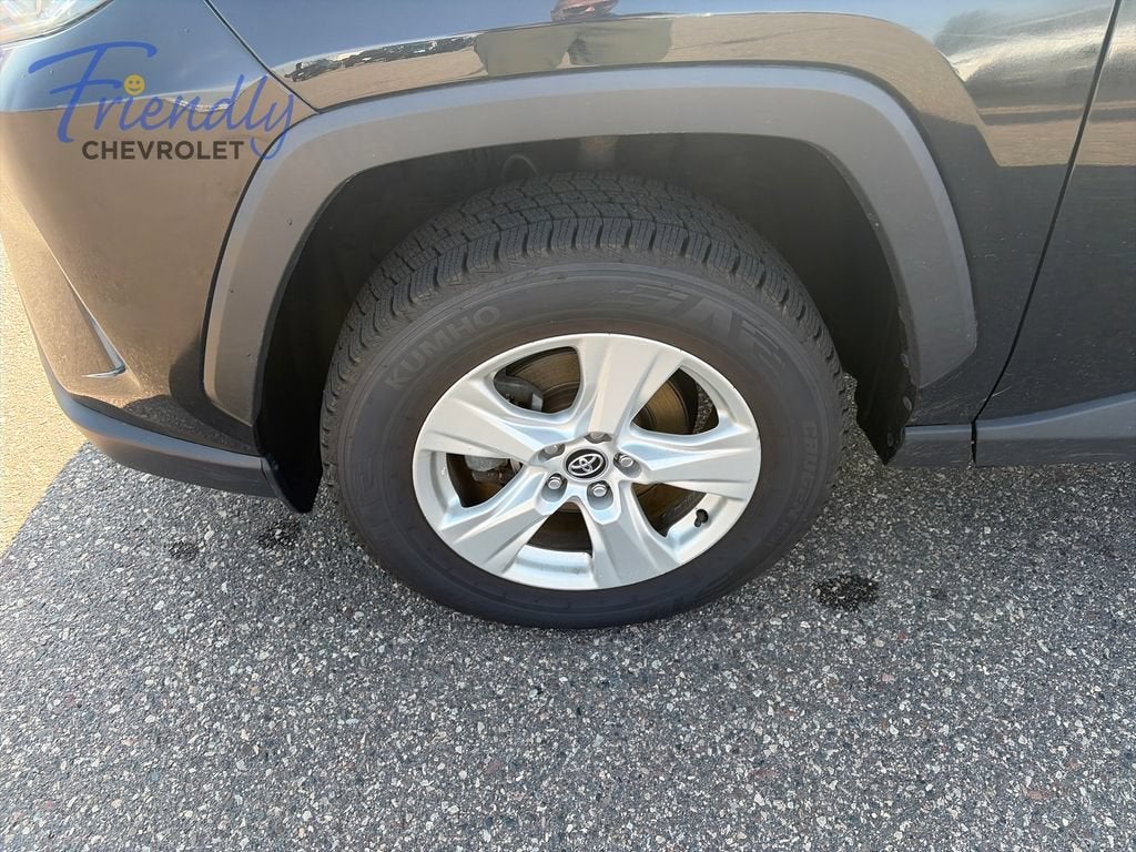 2020 Toyota RAV4 Hybrid XLE