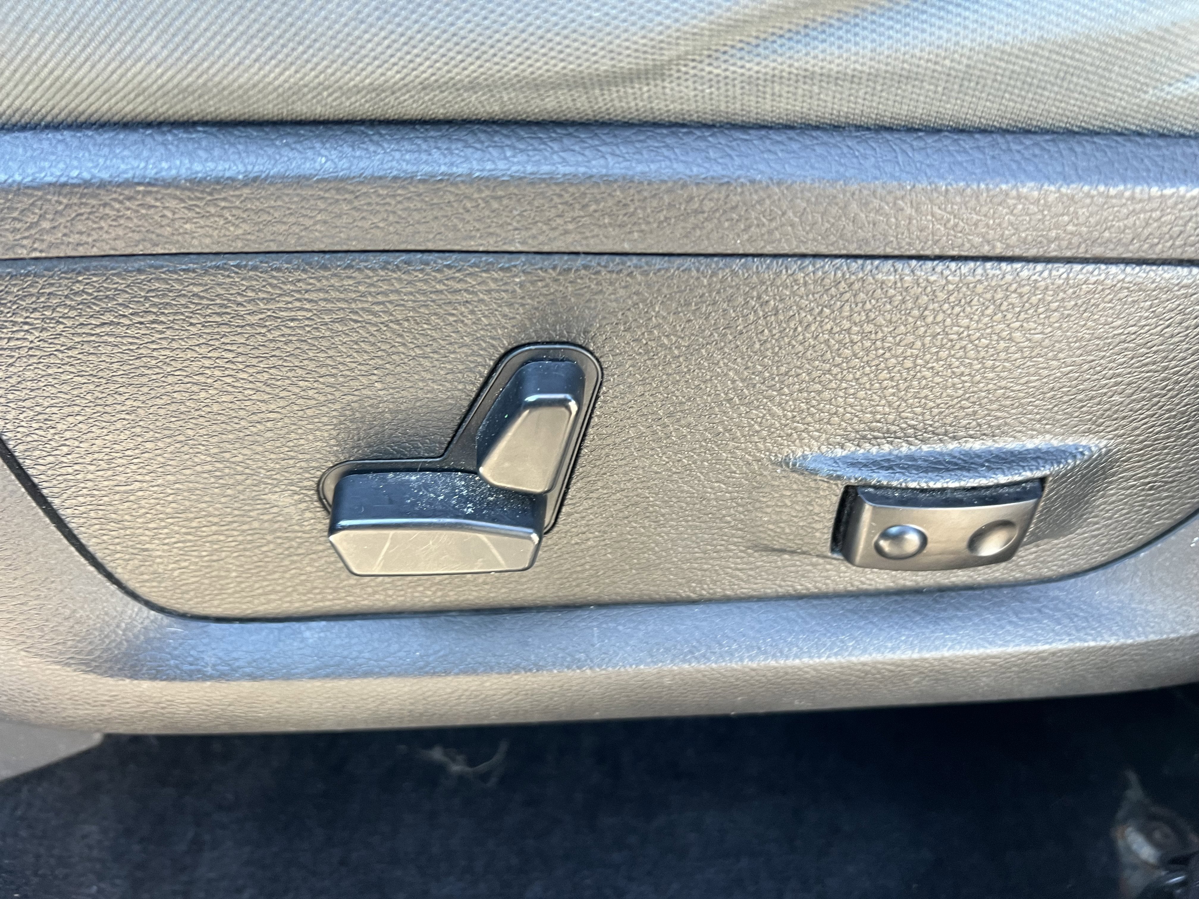 2017 RAM 1500 Big Horn Crew Cab 4x4 5'7" Box