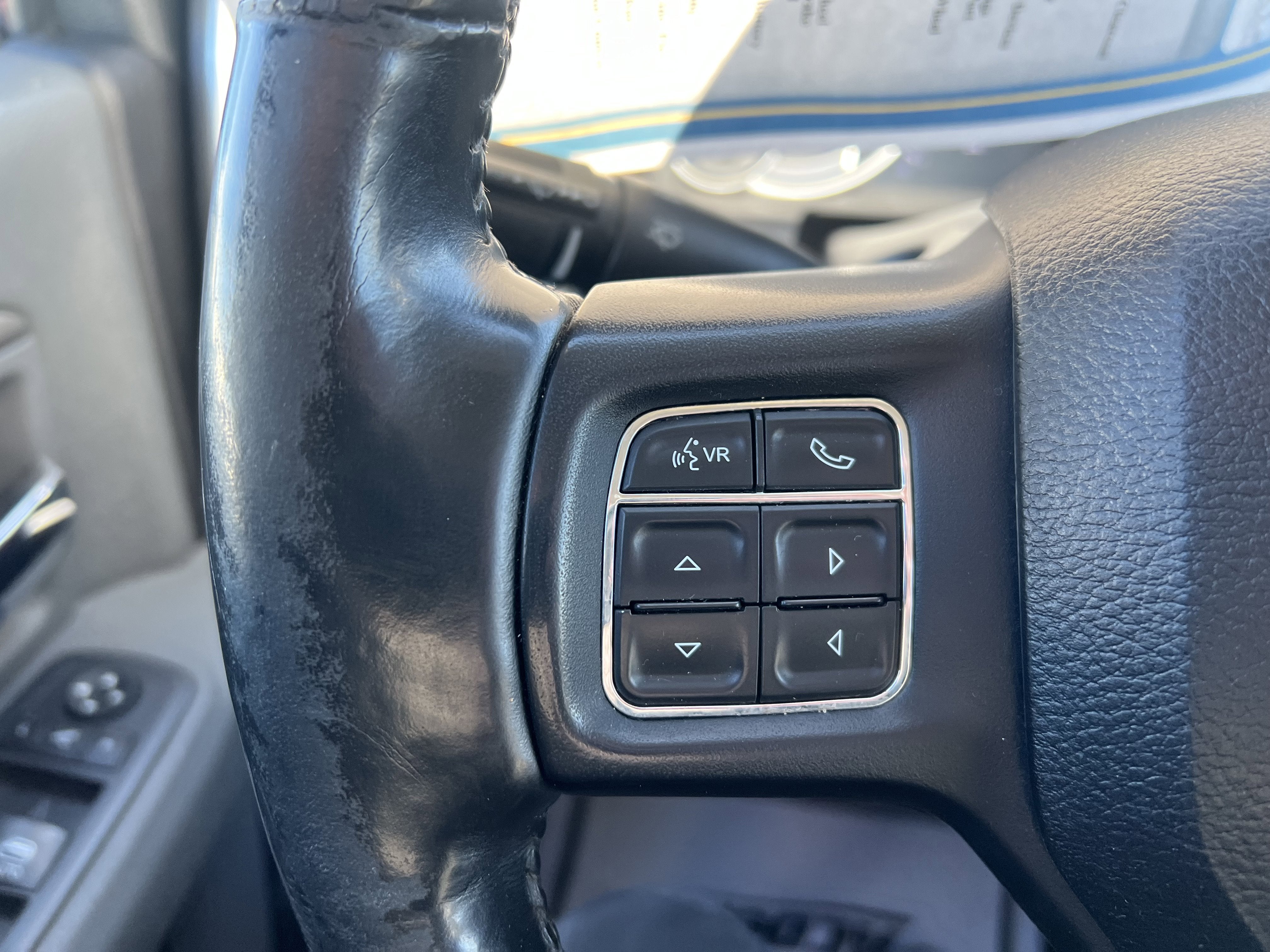 2017 RAM 1500 Big Horn Crew Cab 4x4 5'7" Box