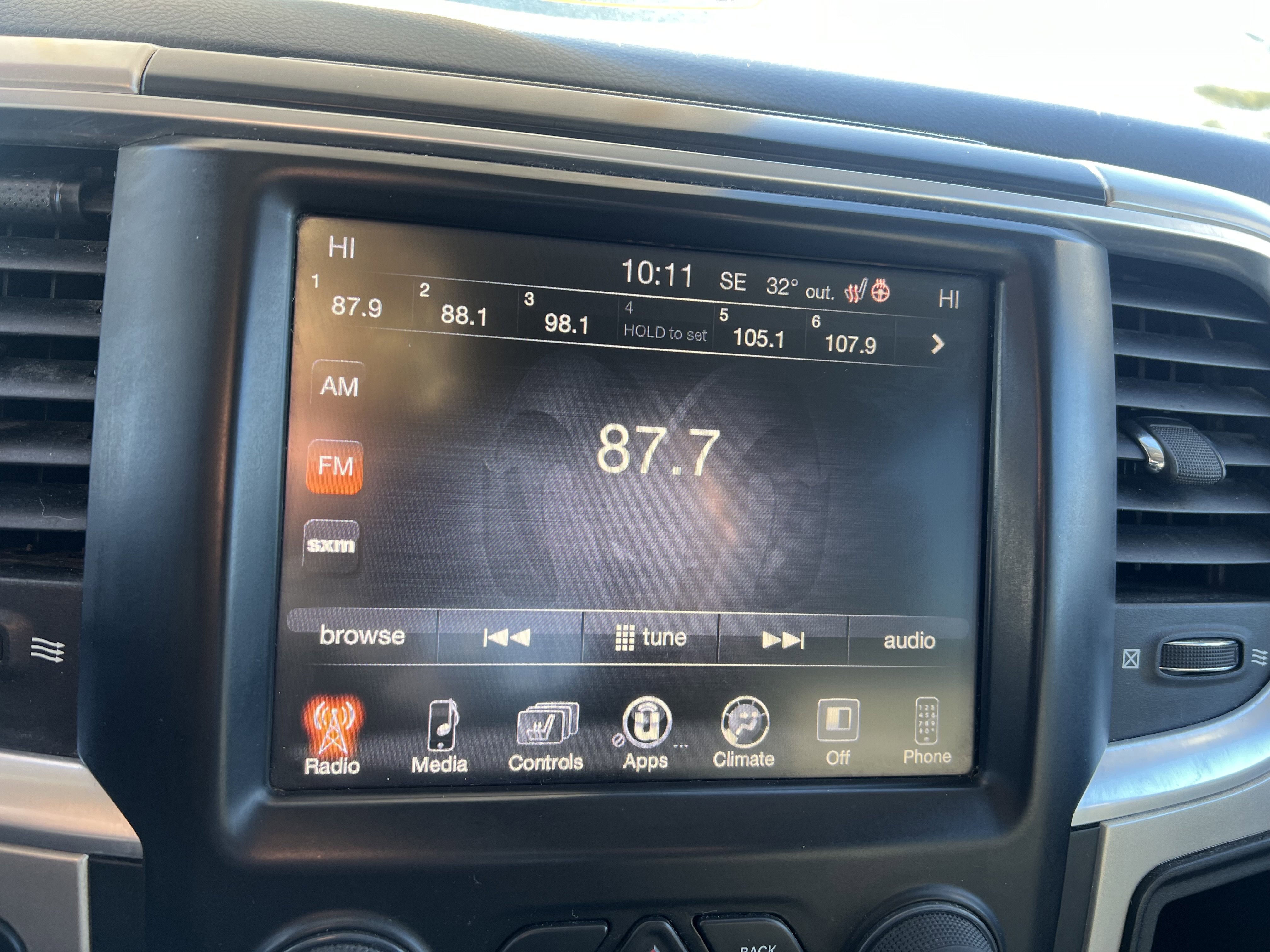 2017 RAM 1500 Big Horn Crew Cab 4x4 5'7" Box