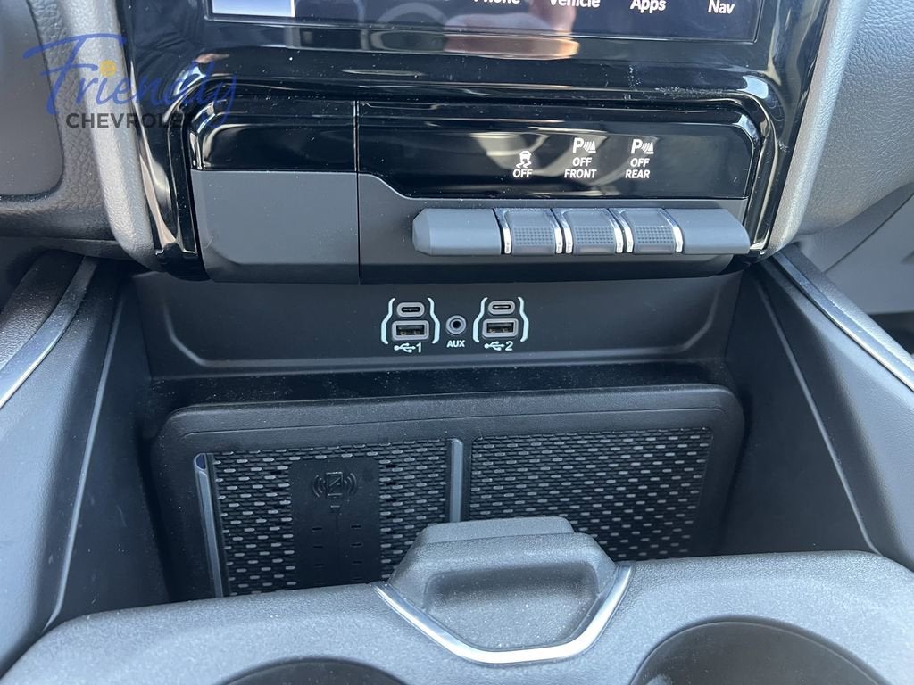 2025 RAM 1500 Big Horn Crew Cab 4x4 5'7" Box