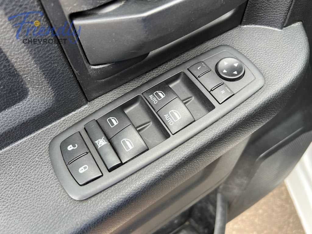 2020 RAM 2500 Tradesman Crew Cab 4X4 6'4" Box
