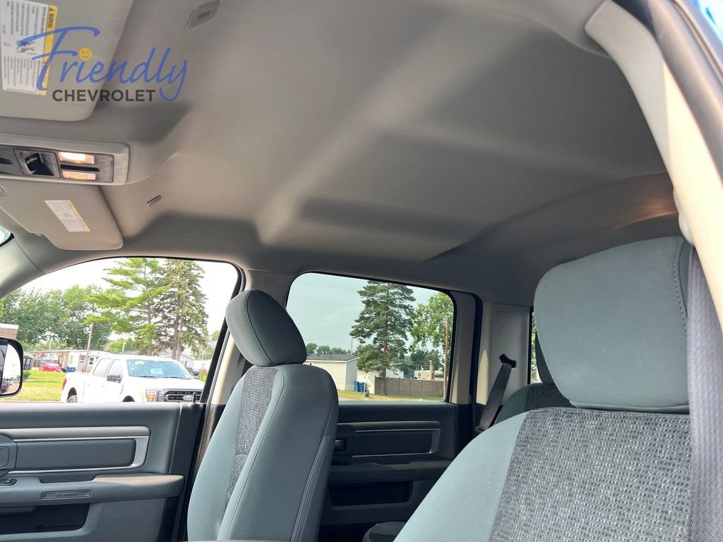 2018 RAM 2500 Big Horn Crew Cab 4x4 6'4" Box