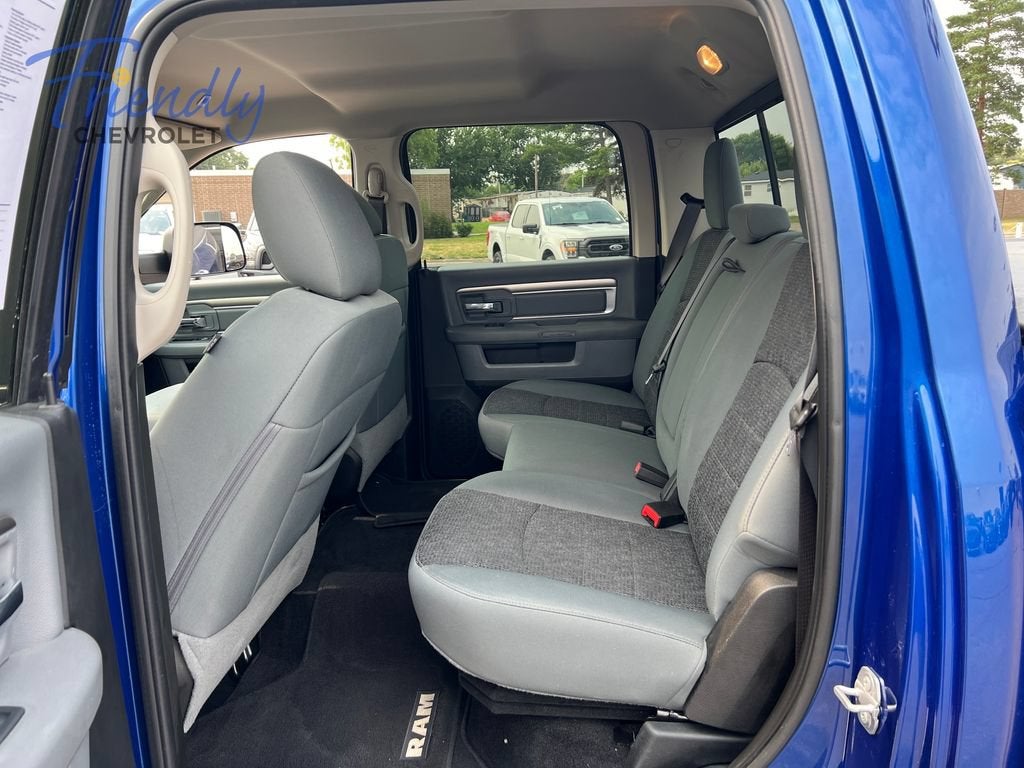 2018 RAM 2500 Big Horn Crew Cab 4x4 6'4" Box