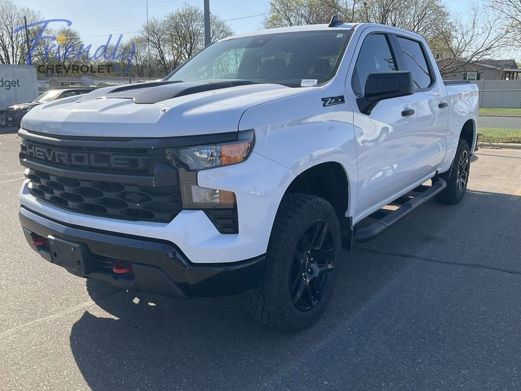 2023 Chevrolet Silverado 1500 Custom Trail Boss