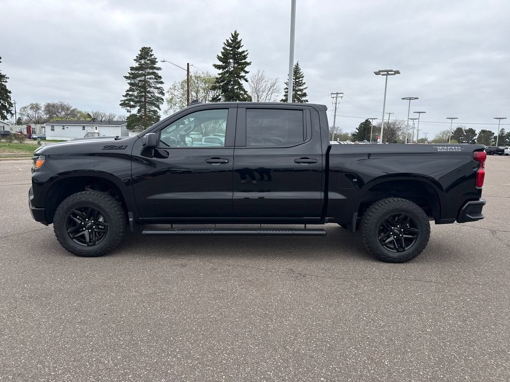 Used 2024 Chevrolet Silverado 1500 Custom with VIN 3GCUDCED6RG275156 for sale in Fridley, Minnesota