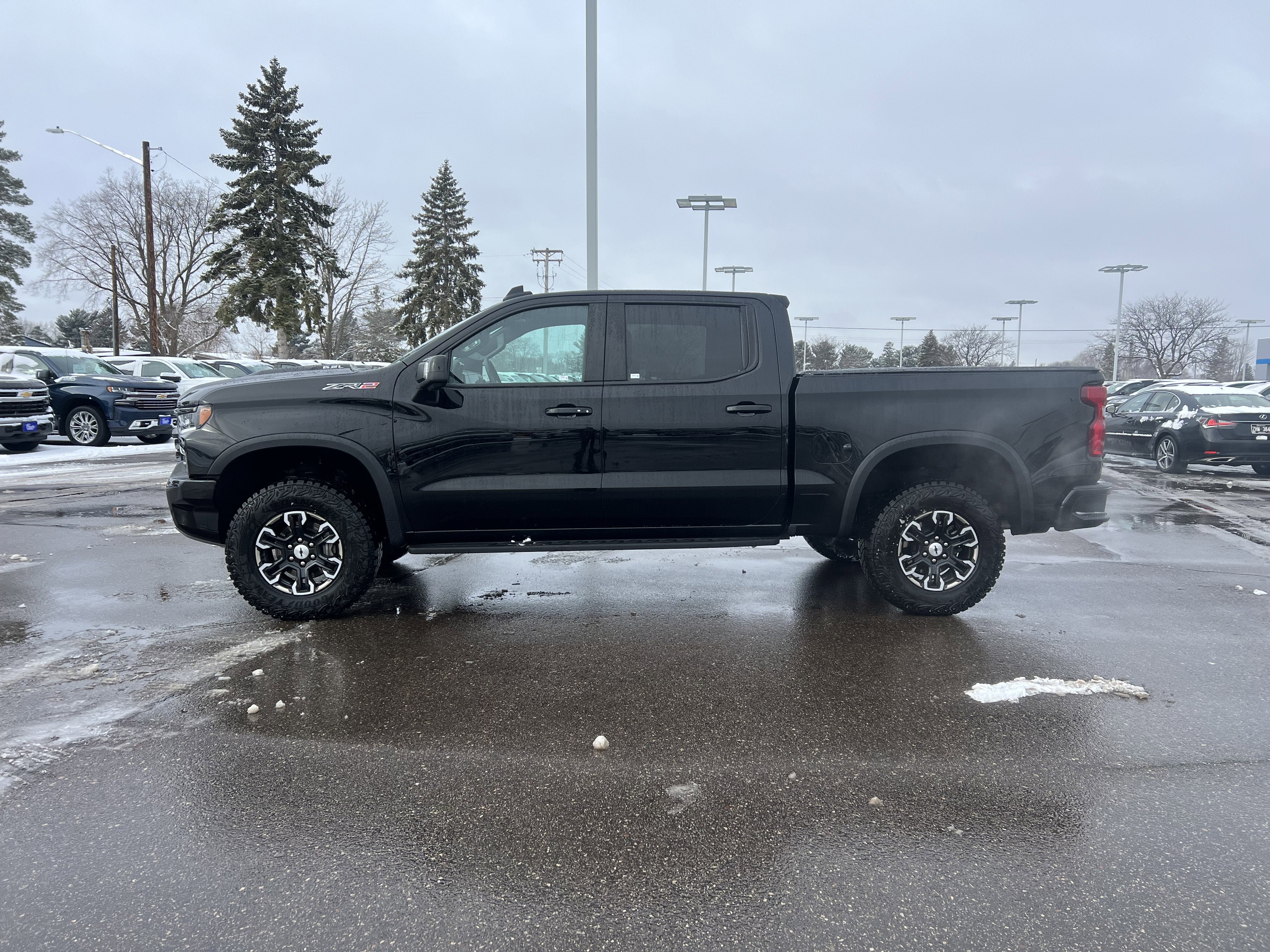 2024 Chevrolet Silverado 1500 ZR2