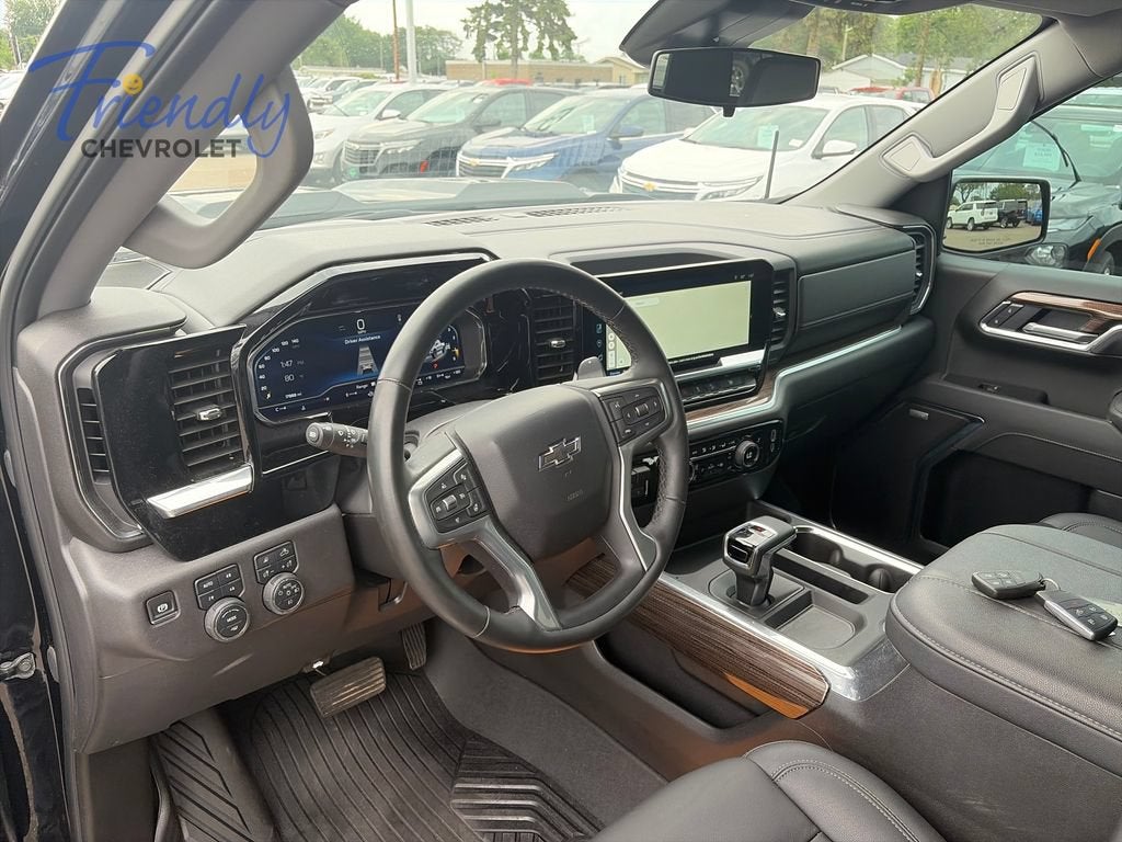 2025 Chevrolet Silverado 1500 LT Trail Boss
