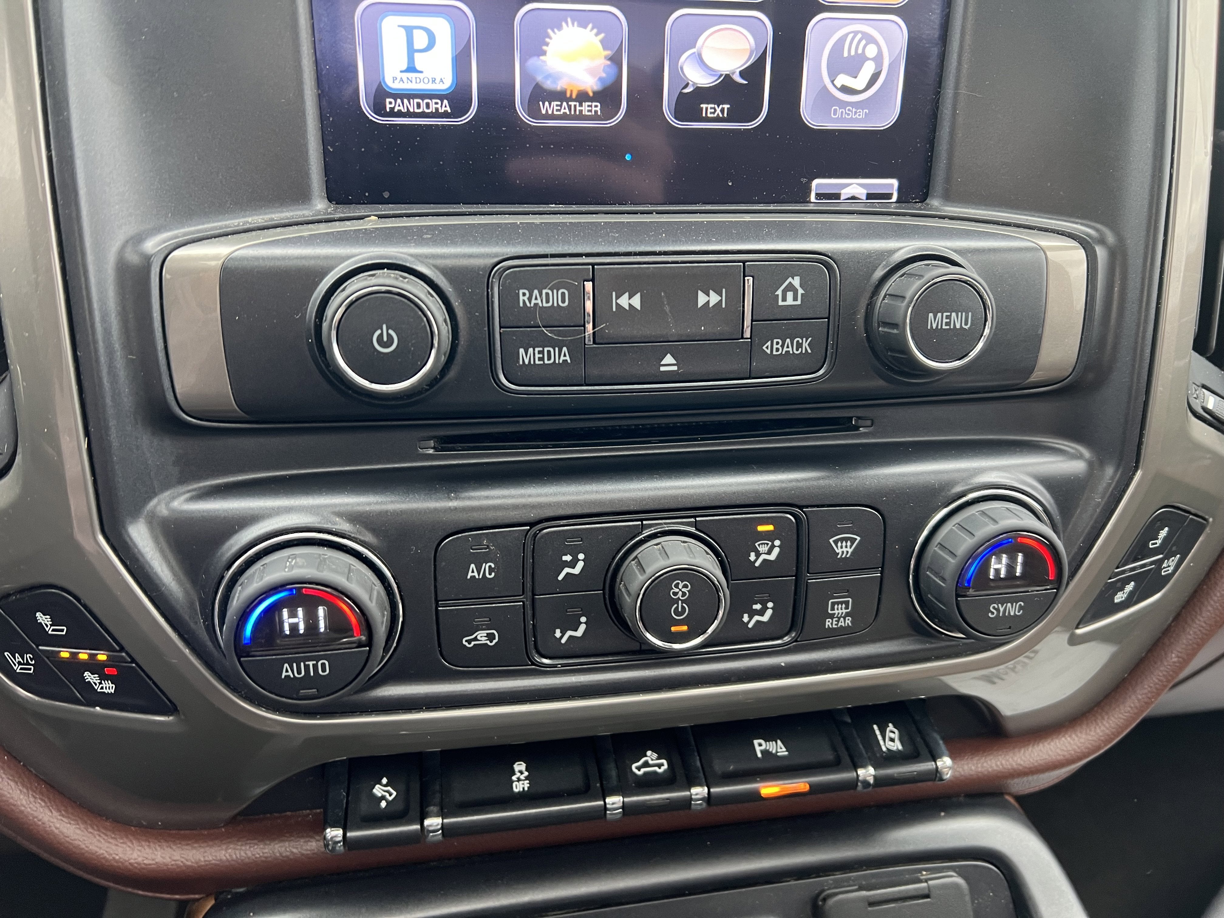 2015 Chevrolet Silverado 1500 High Country