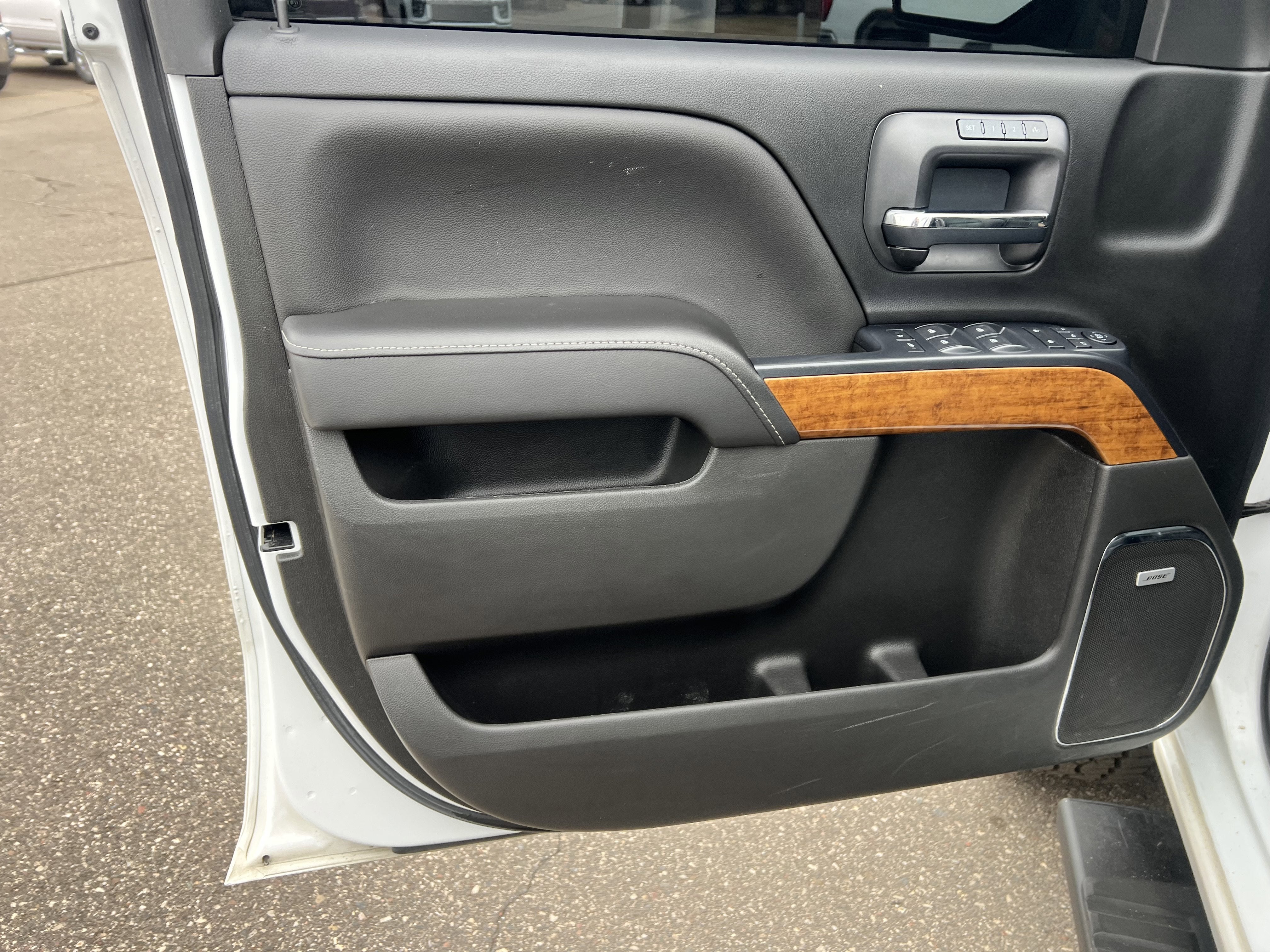 2017 Chevrolet Silverado 1500 High Country