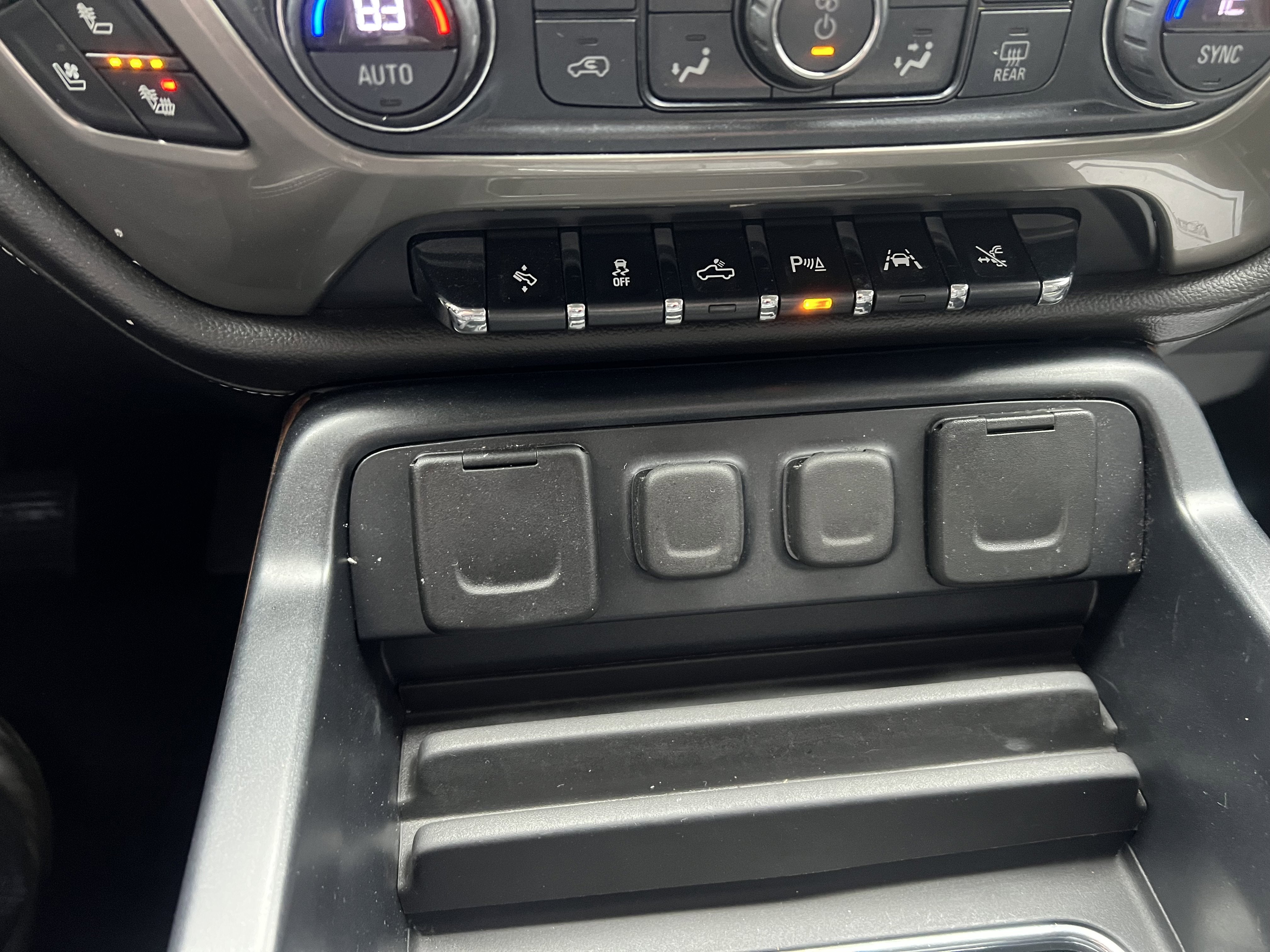 2017 Chevrolet Silverado 1500 High Country