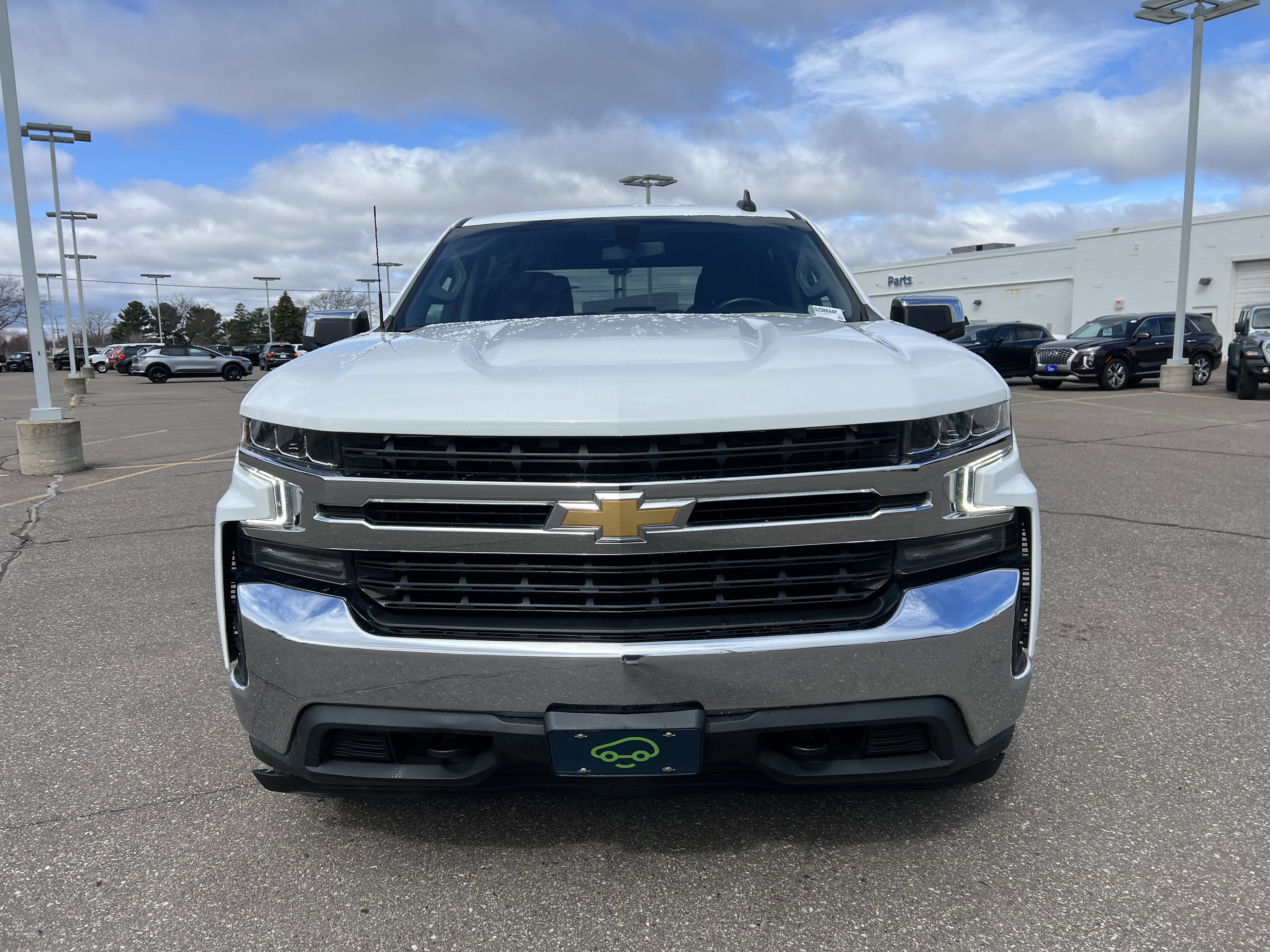 Used 2021 Chevrolet Silverado 1500 LT with VIN 3GCUYDED6MG298844 for sale in Fridley, Minnesota