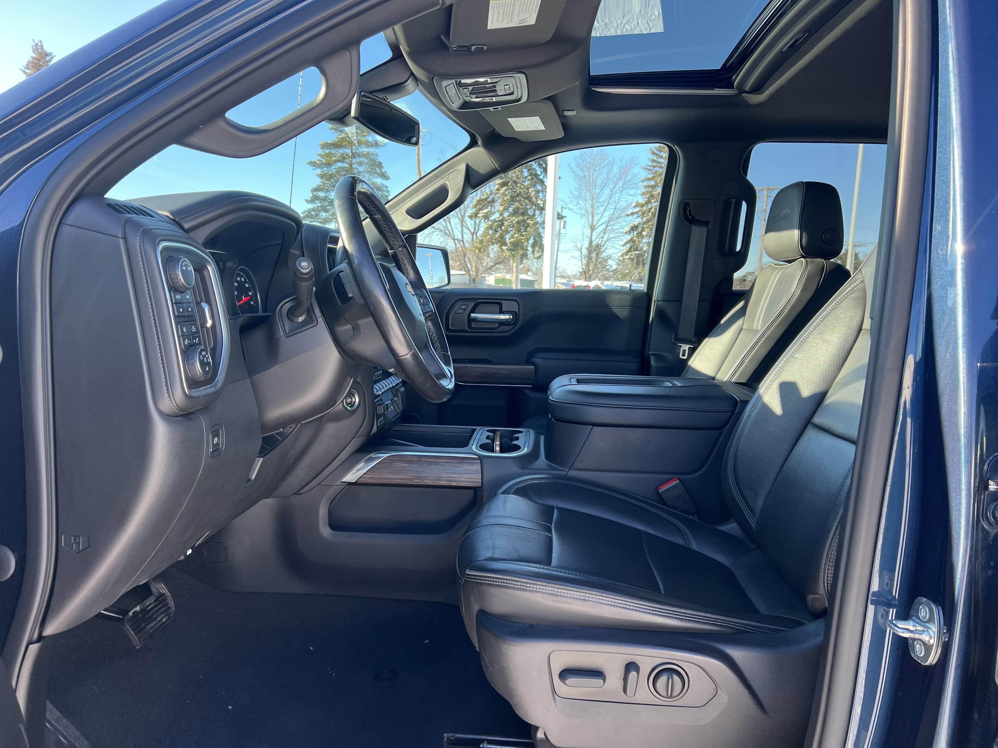 2022 Chevrolet Silverado 1500 LTD High Country