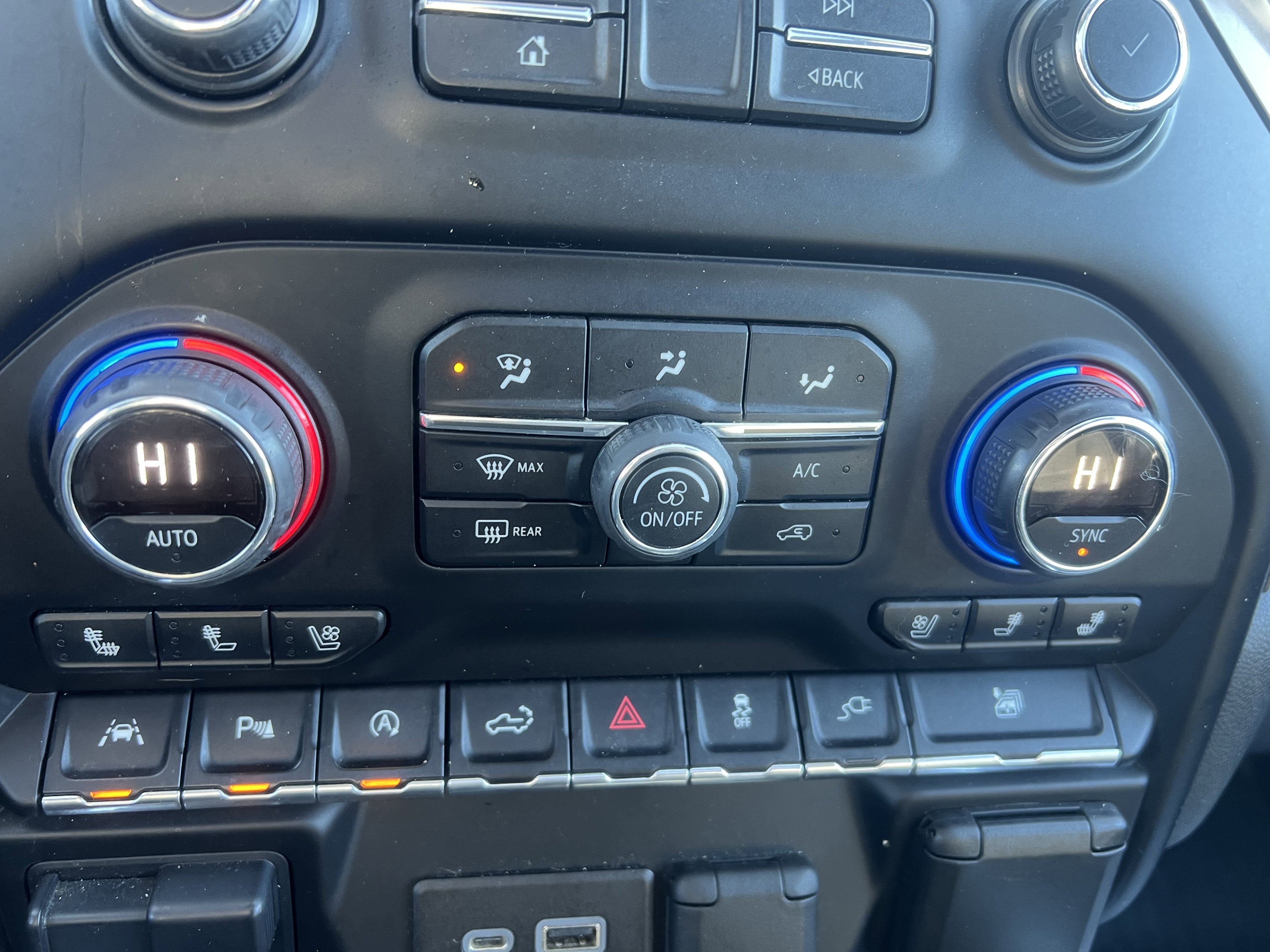 2019 Chevrolet Silverado 1500 High Country