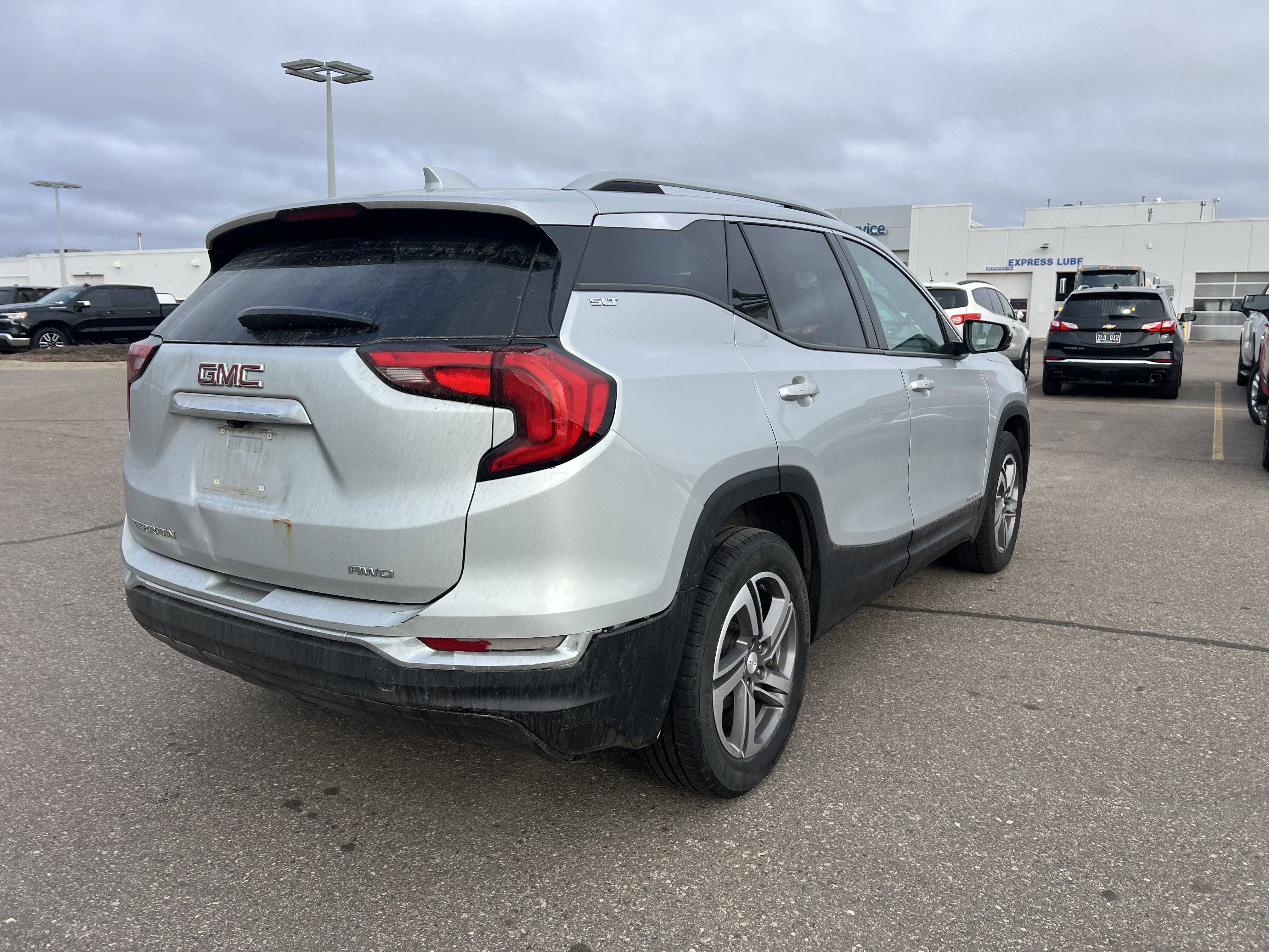 2020 GMC Terrain SLT