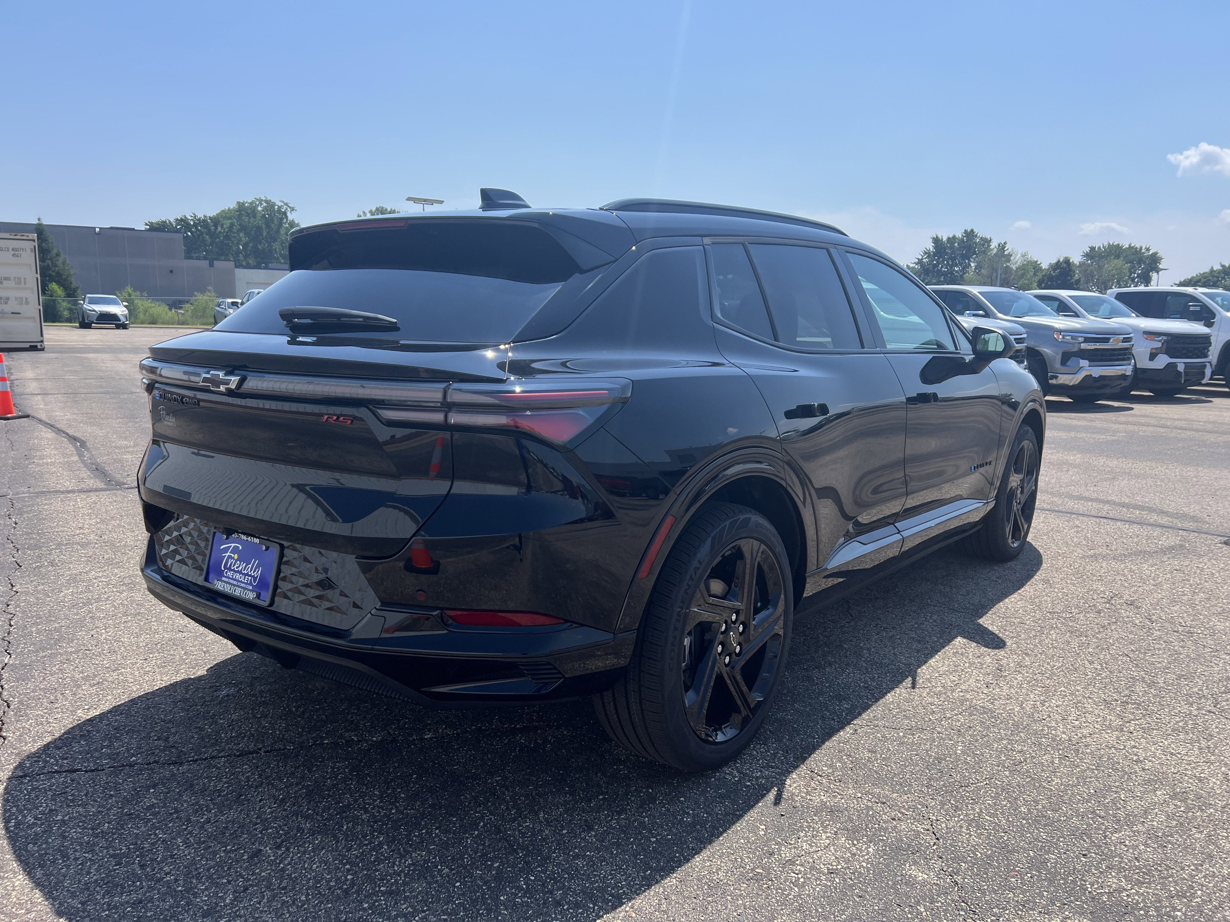 2025 Chevrolet Equinox EV RS