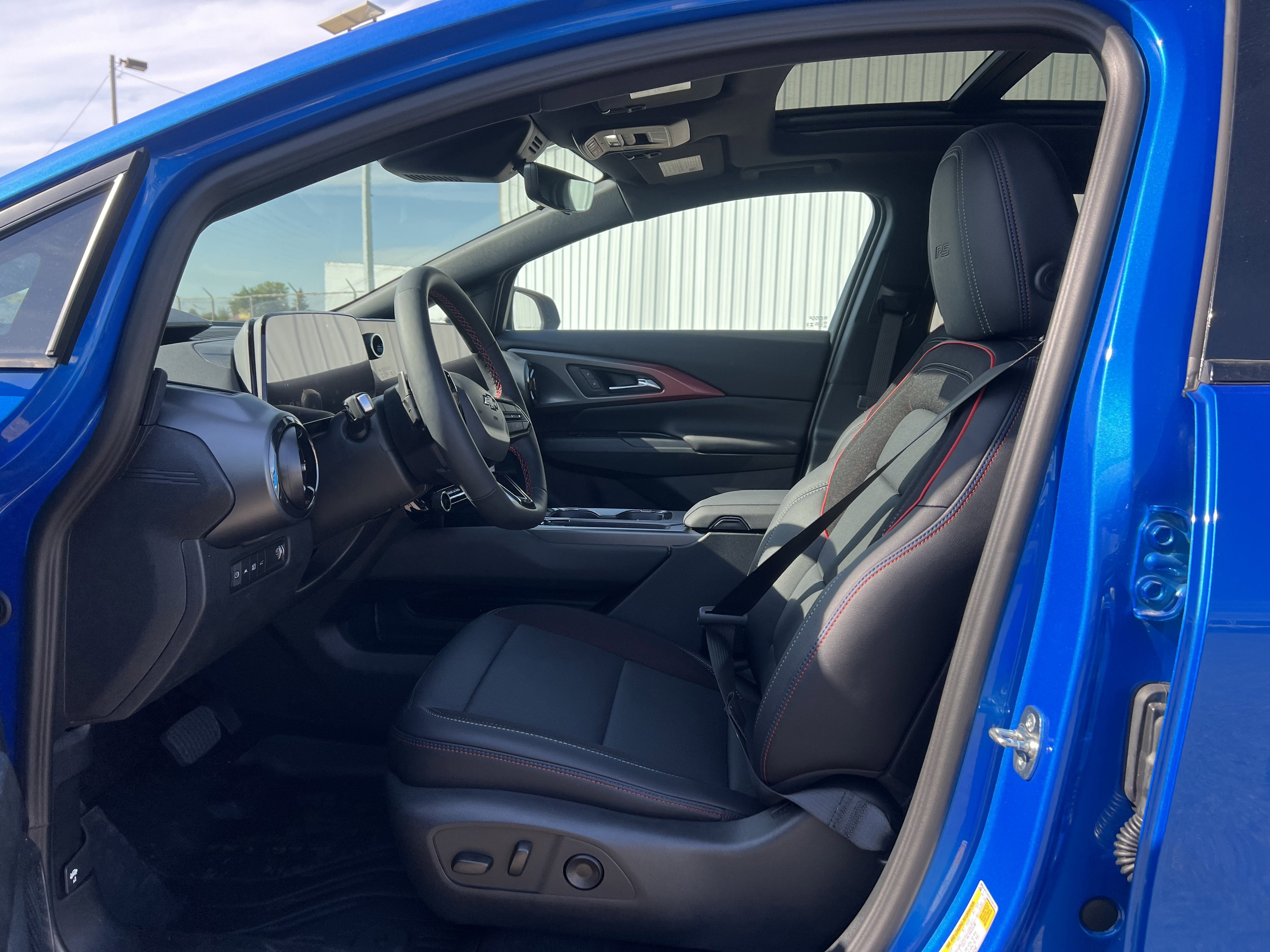 2025 Chevrolet Equinox EV RS