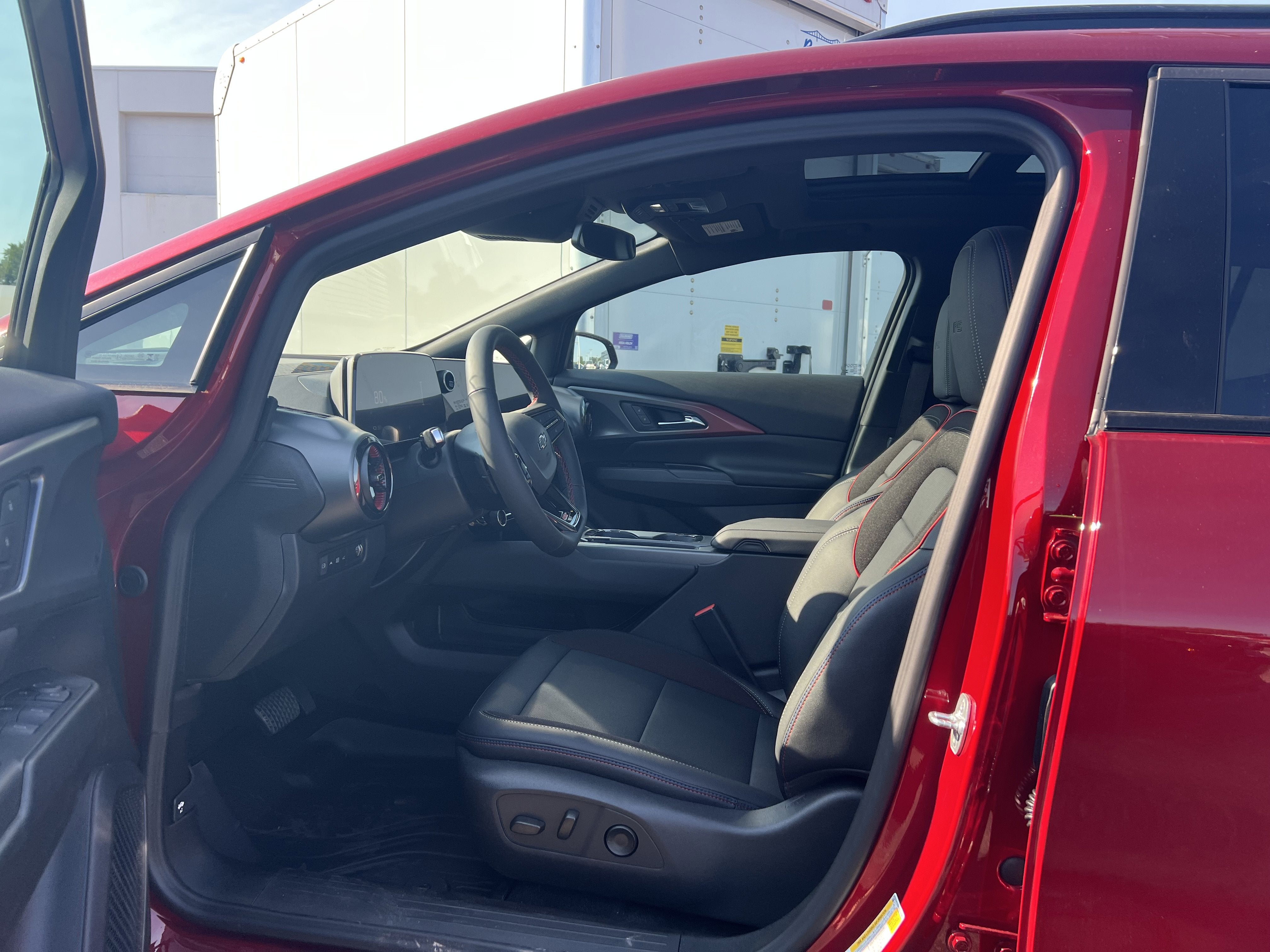 2025 Chevrolet Equinox EV RS