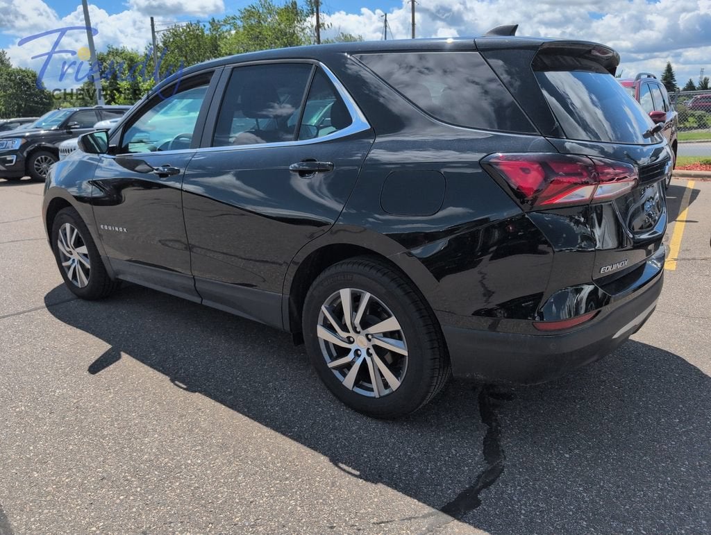 Used 2024 Chevrolet Equinox LT with VIN 3GNAXKEG2RL294316 for sale in Fridley, Minnesota