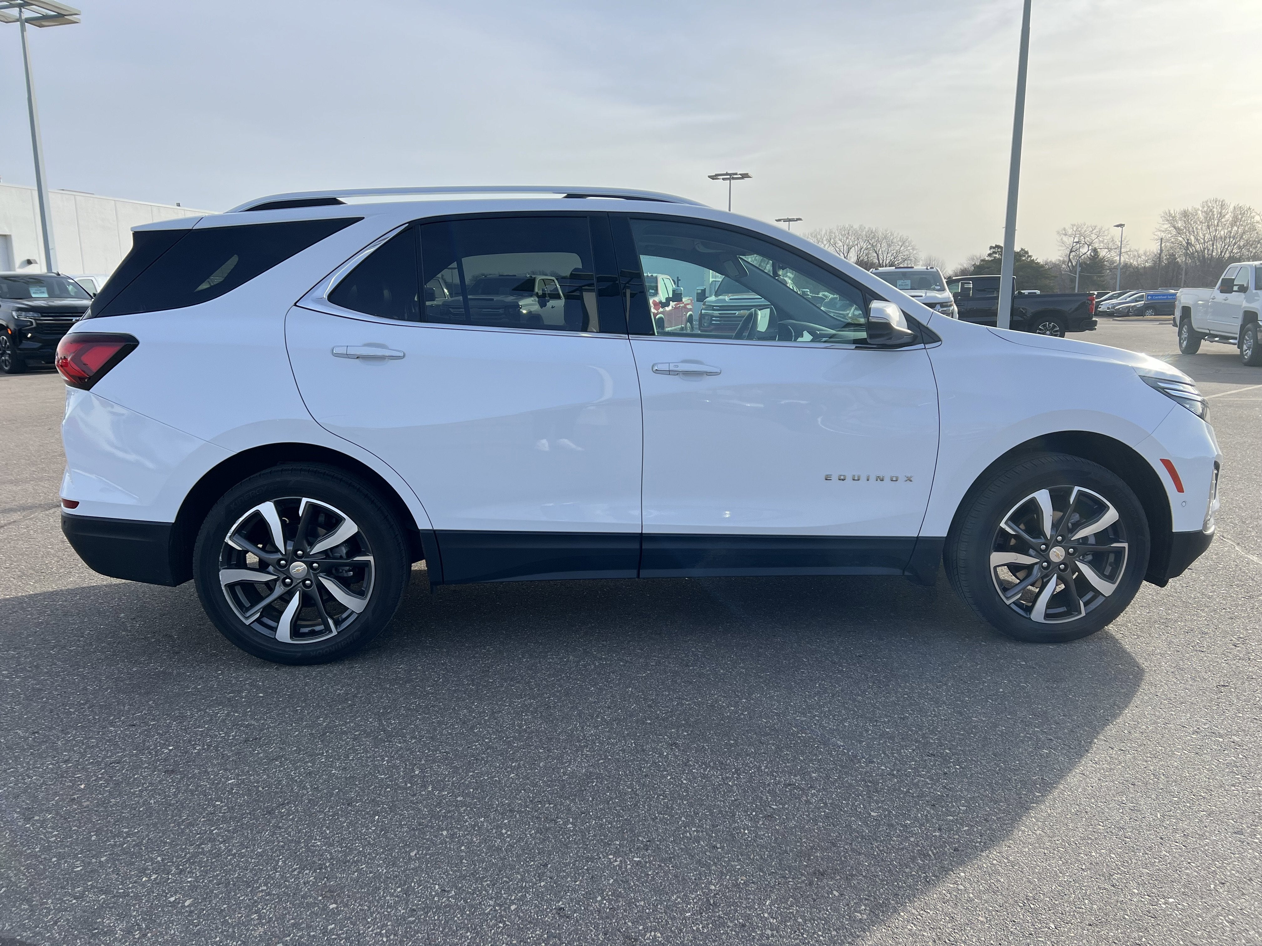 2023 Chevrolet Equinox Premier